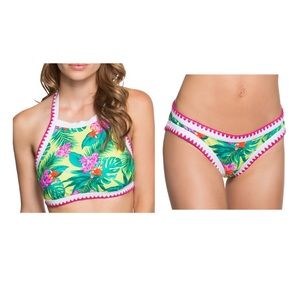 NWOT Betsey Johnson swimsuit